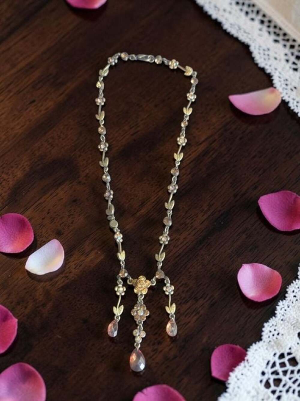 Vintage Gold Floral Lavallier Choker Necklace Pink Rhinestone